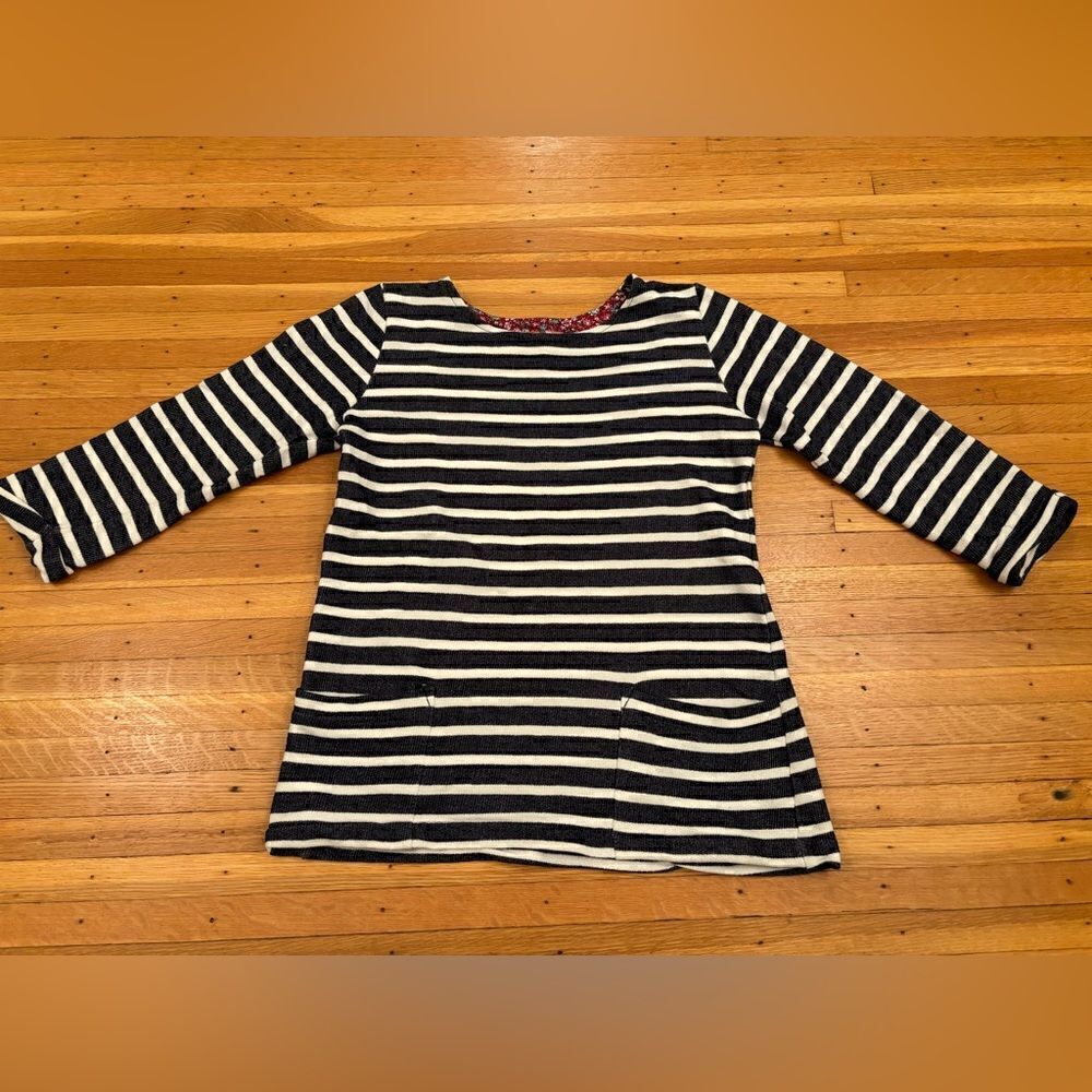 Edy & Bridge navy/white stripe 3/4 sleeve sweater/shirt